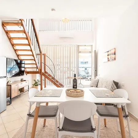 Polikseni Apartman